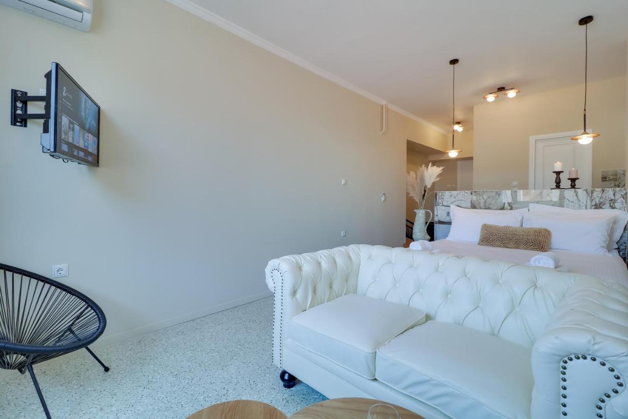 Ermou Fashion Suites By Living-Space 雅典 外观 照片
