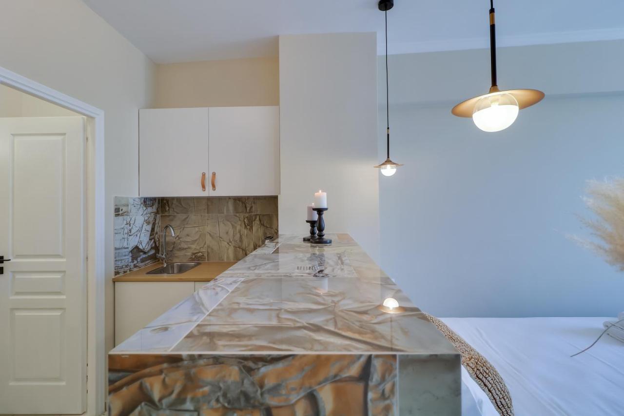 Ermou Fashion Suites By Living-Space 雅典 外观 照片